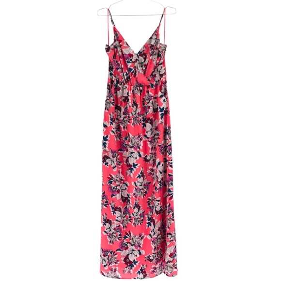 Yumi Kim Dresses & Skirts - Yumi Kim V Neck Floral Maxi Dress Pink Size Medium